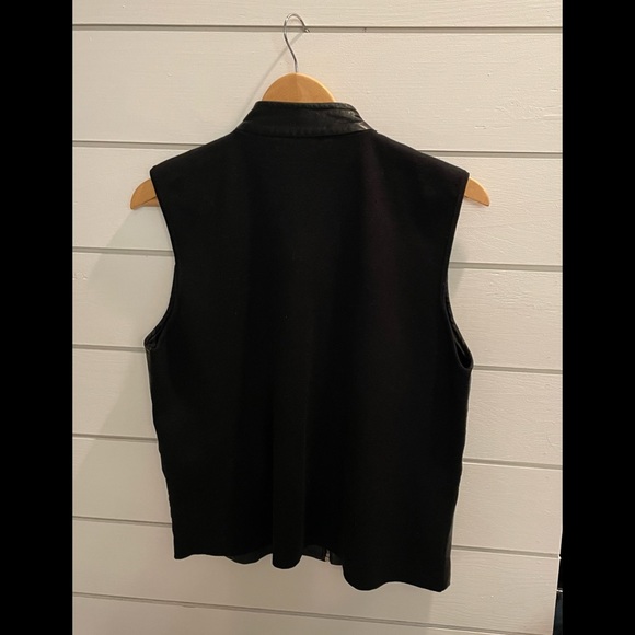 Nygard Collection black genuine leather front vest large - Picture 2 of 5